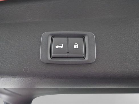 New 2025 Mitsubishi Outlander SEL image 12