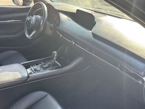 Used 2025 MAZDA MAZDA3 s Sport image 18