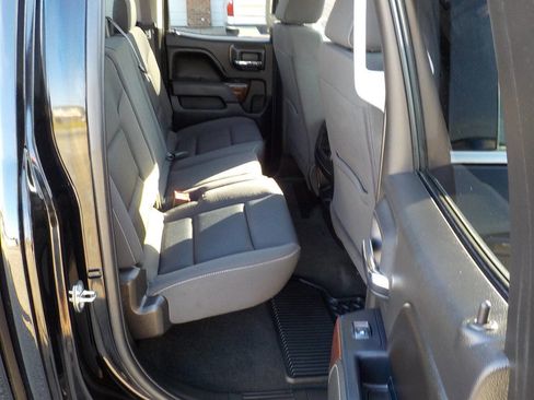 Used 2016 GMC Sierra 1500 SLE w/ Suspension Package, Off-Road image 25