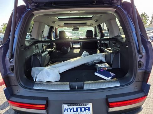 New 2025 Hyundai Santa Fe Limited image 13