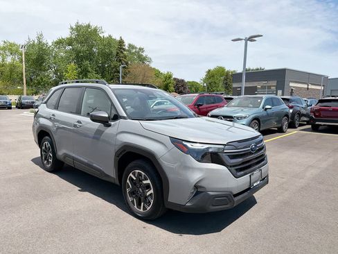 Certified 2025 Subaru Forester Premium AWD/4WD image 15