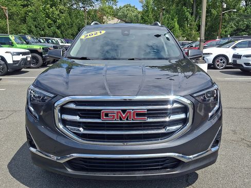 Used 2021 GMC Terrain SLT w/ Infotainment Package II FWD image 8