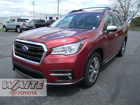 Used 2020 Subaru Ascent Touring AWD/4WD image 5