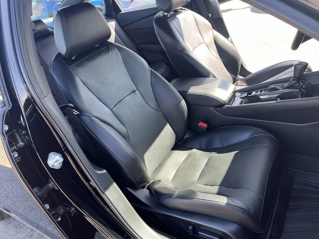 Used 2025 Honda Accord Sport image 26