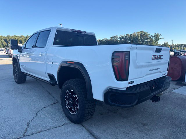 Used 2025 GMC Sierra 2500 AT4X AWD/4WD image 3