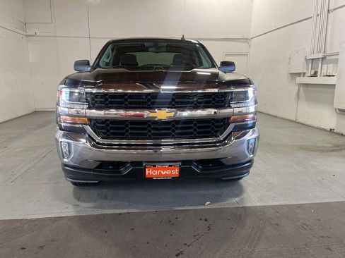 Used 2019 Chevrolet Silverado 1500 LT w/ All Star Edition image 2