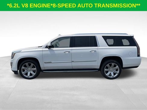 Used 2017 Cadillac Escalade ESV Luxury AWD/4WD image 6