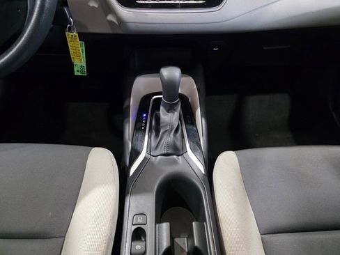 Used 2023 Toyota Corolla LE image 20