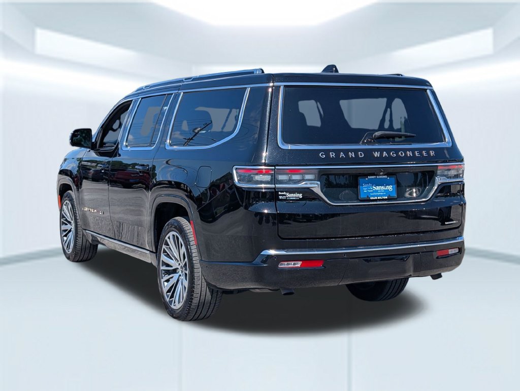 Used 2024 Jeep Grand Wagoneer L Series III w/ Rear Seat Video Group 1 AWD/4WD image 3