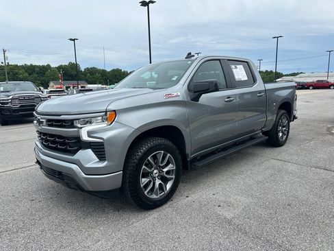 Used 2026 Chevrolet Silverado 1500 RST AWD/4WD image 3