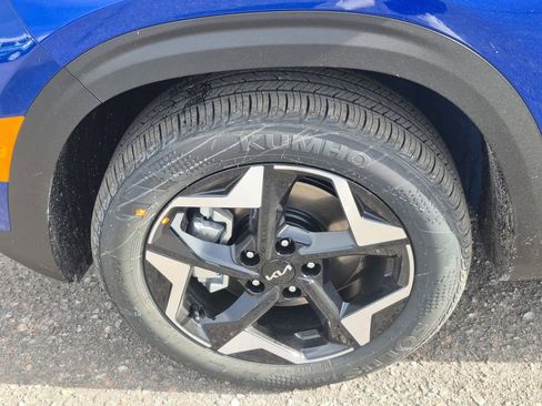 New 2026 Kia Seltos S image 17