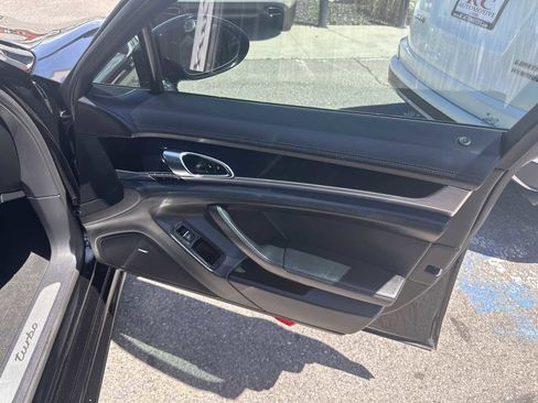 Used 2013 Porsche Panamera Turbo image 20