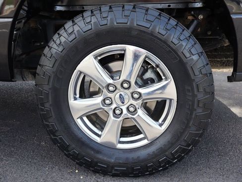 Used 2019 Ford F150 XLT w/ XTR Package image 40