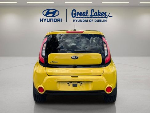 Used 2015 Kia Soul ! FWD image 4