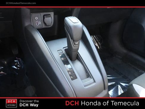 Used 2025 Nissan Versa S w/ Trunk Package FWD image 11