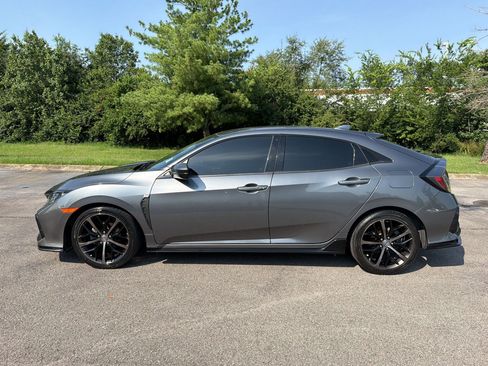 Used 2021 Honda Civic Sport image 2