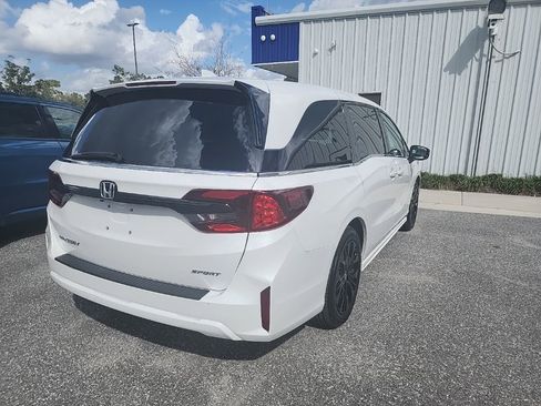 Used 2025 Honda Odyssey Sport-L image 6