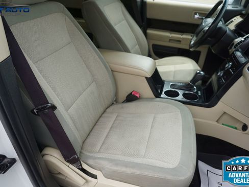 Used 2013 Ford Flex SEL FWD image 28