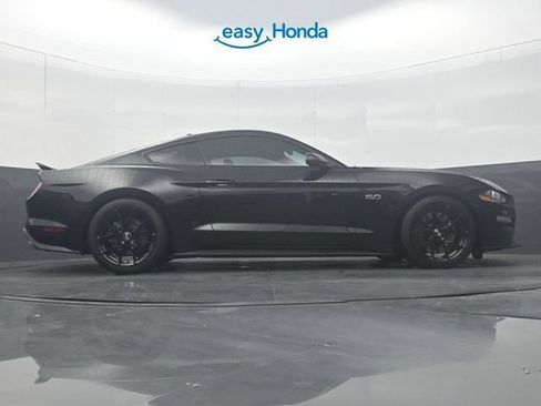 Used 2022 Ford Mustang GT RWD image 32