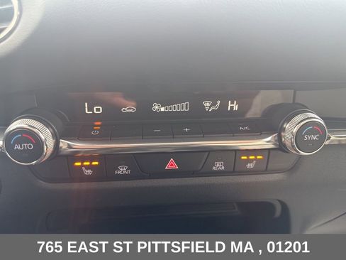 Used 2023 MAZDA CX-30 AWD 2.5 S w/ Premium Package image 12