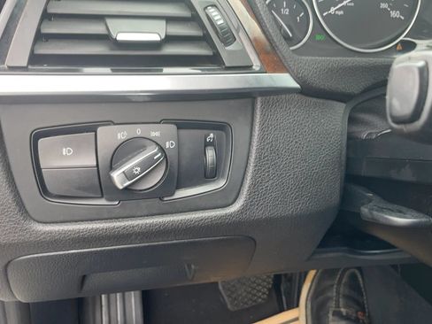 Used 2014 BMW 328i Sedan RWD image 24