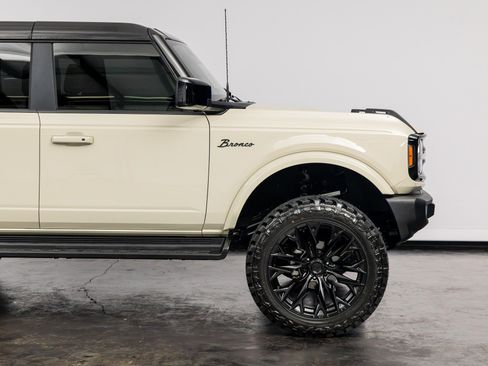 Used 2025 Ford Bronco Outer Banks AWD/4WD image 22