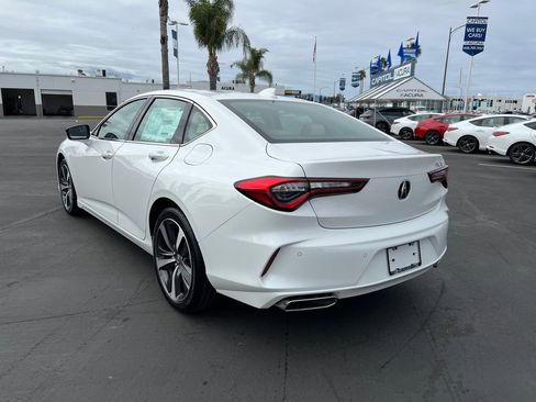 Certified 2025 Acura TLX w/ Technology Package image 8