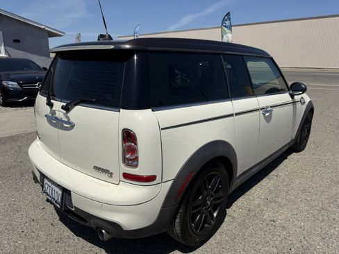 Used 2013 MINI Cooper Clubman S FWD image 4