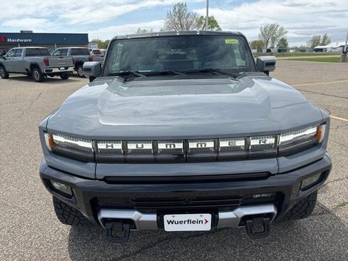 New 2024 GMC Hummer EV 2X w/ Extreme Off-Road Package image 8