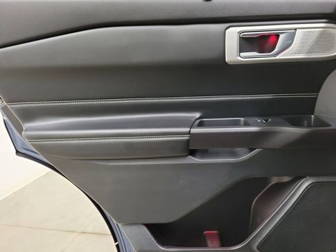 Used 2020 Ford Explorer ST w/ ST High-Performance Pack image 16