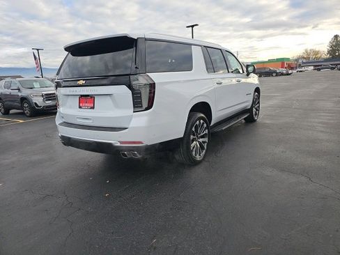 New 2026 Chevrolet Suburban High Country image 67