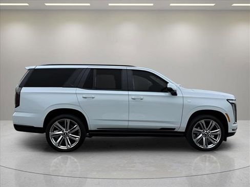 Used 2026 Cadillac Escalade Platinum Sport AWD/4WD image 4