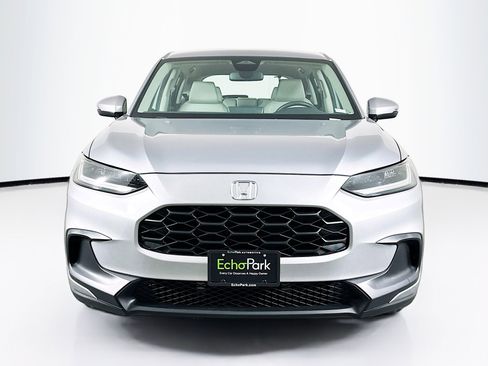 Used 2025 Honda HR-V LX image 2