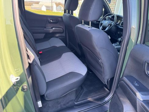 Used 2021 Toyota Tacoma TRD Sport w/ Advanced Technology Package image 14