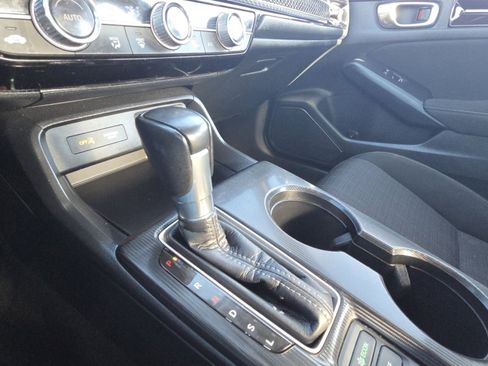 Used 2023 Honda Civic EX image 29