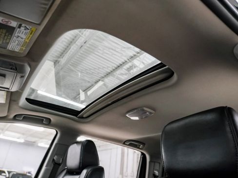 Used 2017 Toyota Tundra Limited image 4