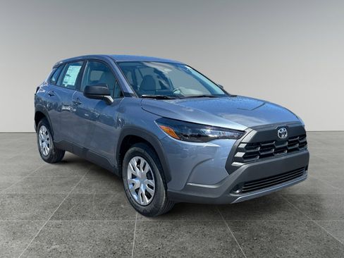 New 2026 Toyota Corolla Cross L AWD/4WD image 8