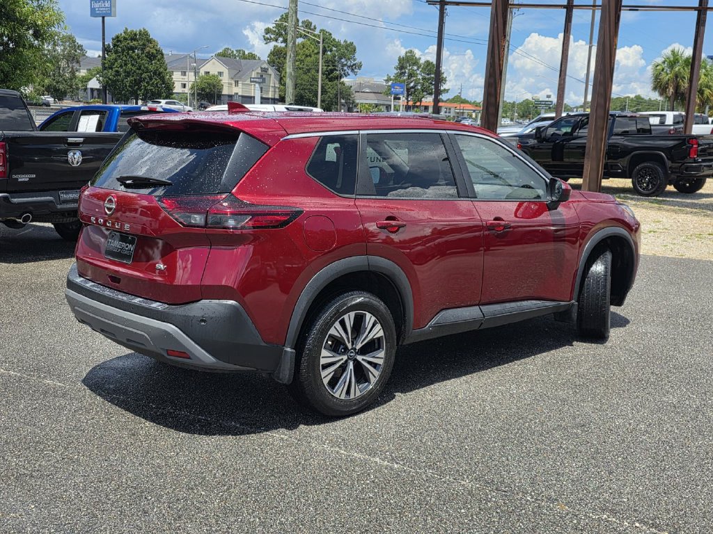 Used 2023 Nissan Rogue SV FWD image 5