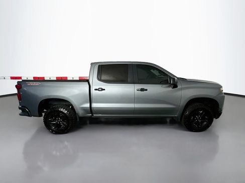 Used 2020 Chevrolet Silverado 1500 LT Trail Boss w/ Convenience Package AWD/4WD image 8