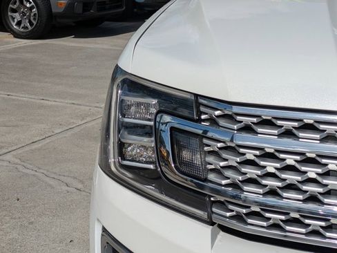 Certified 2021 Ford Expedition Max Platinum image 9