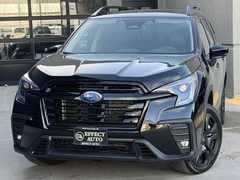 Used 2025 Subaru Ascent Bronze Edition AWD/4WD image 3