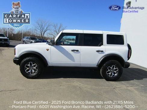Certified 2025 Ford Bronco Badlands AWD/4WD image 2