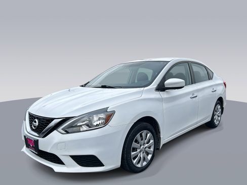 Used 2017 Nissan Sentra S image 7
