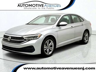 Used 2024 Volkswagen Jetta SE FWD video 1