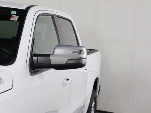Used 2024 RAM 1500 Laramie image 13