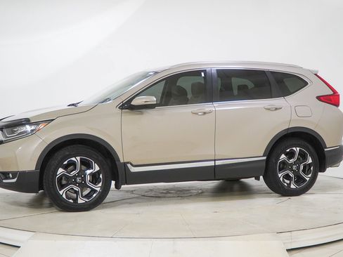 Used 2017 Honda CR-V Touring image 5