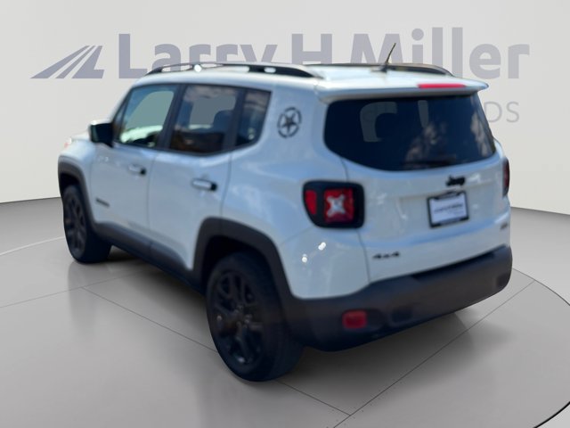 Used 2017 Jeep Renegade Altitude AWD/4WD image 3