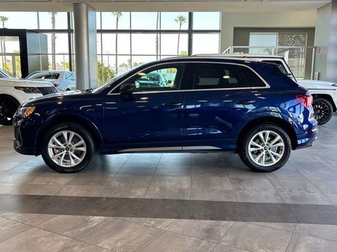 Used 2022 Audi Q3 2.0T Premium Plus w/ Premium Plus Package image 9