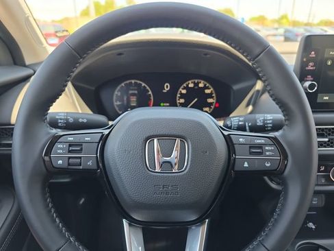New 2026 Honda HR-V EX-L image 9