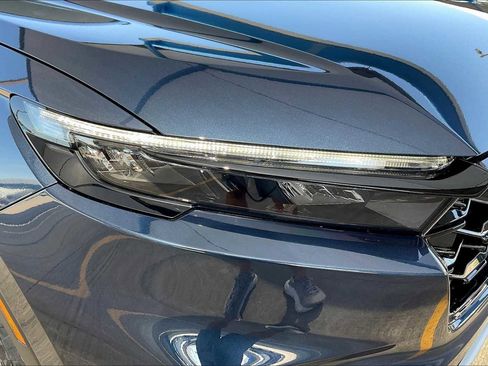 Used 2026 Honda CR-V TrailSport image 13